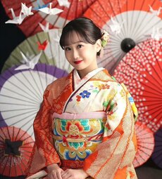 Kimono Girl