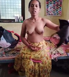 Uncertisfied mature showing nude front of boyfriend camera