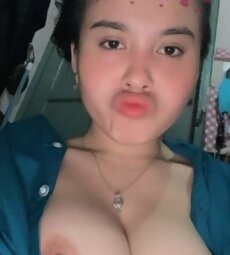 looking makes it hot_74