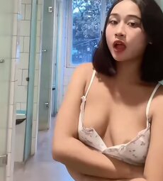 looking makes it hot_98