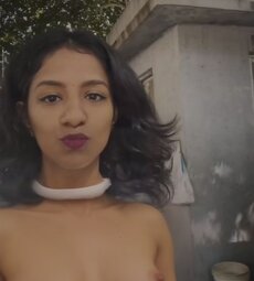 Susmitha showing tits in public