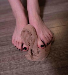 China Beauty Legs and feet 1430