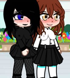 made DOL OCs, left is the player MC and the right is Robin