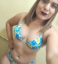 Luciendo su putibikini