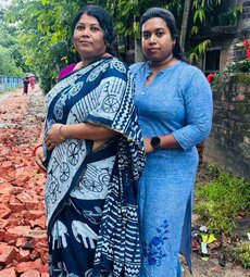 Desi boudi real lesbian couple