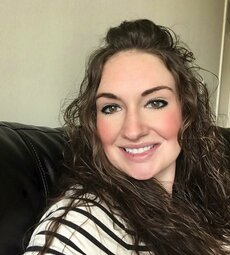 Sexy slut nurse Jackie loves showing off tits, ass, and puss