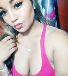 Bikini rosa de la Adilene