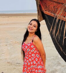 Rina Nandy Mandermani