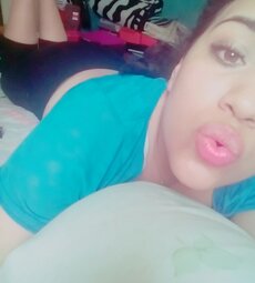 Laurita con su culo caliente