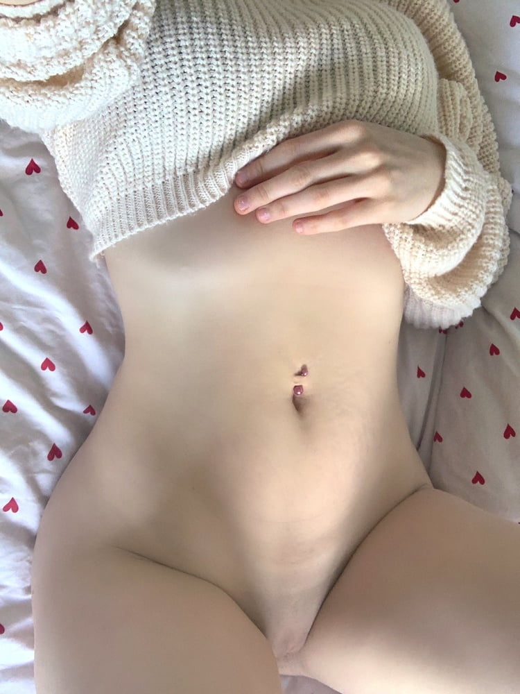 Sexy Brunette with cute tits