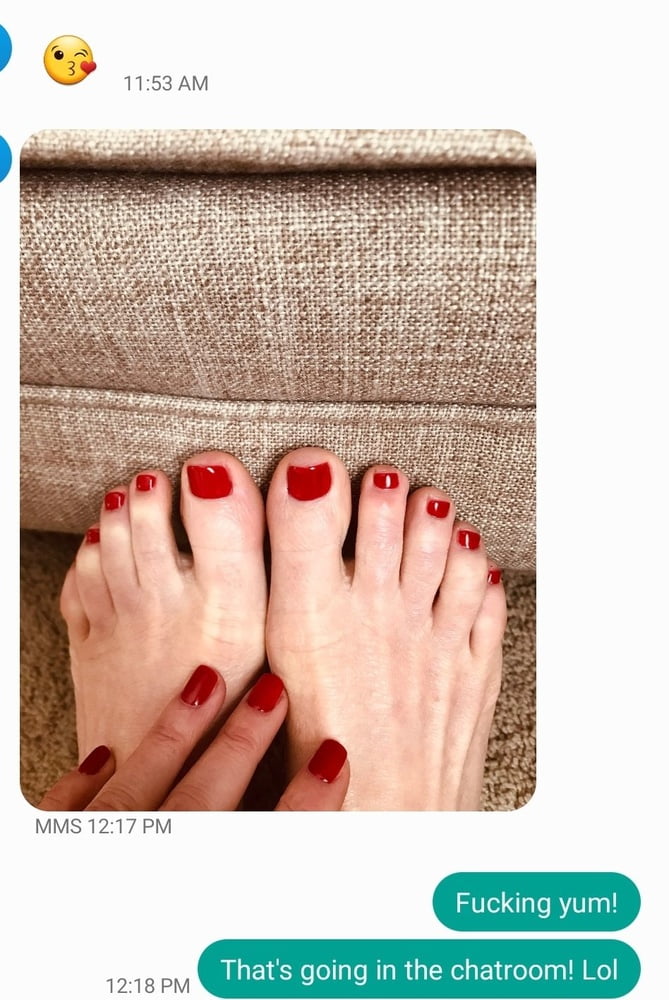 Beautiful Cumslut MILF Lily