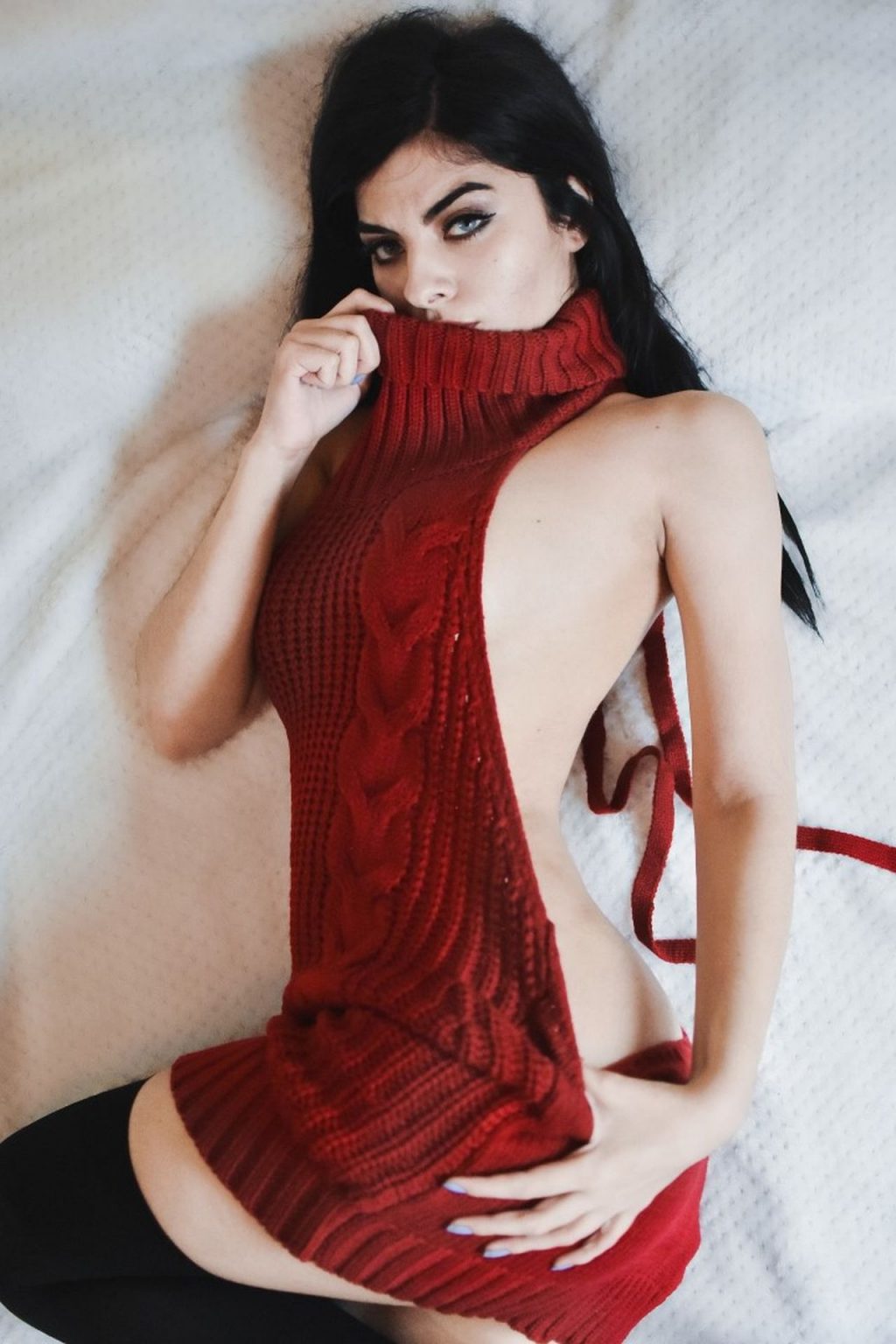 Valentina Kryp Undressing & Nude Tease