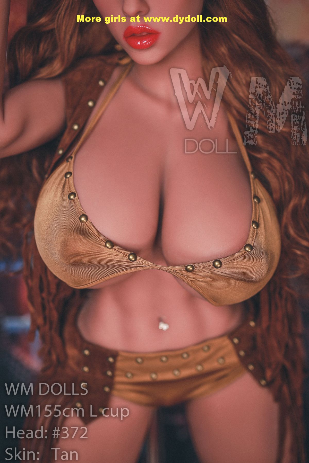 Blonde hot milf with big boobs and big butts