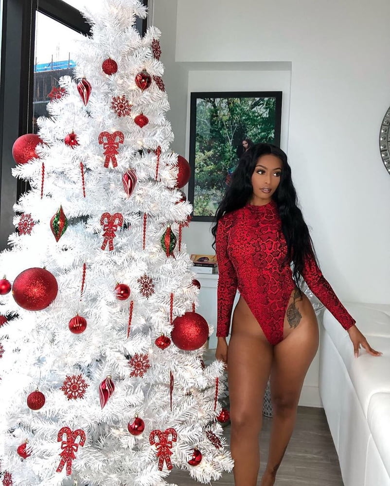 Merry Christmas (2021)