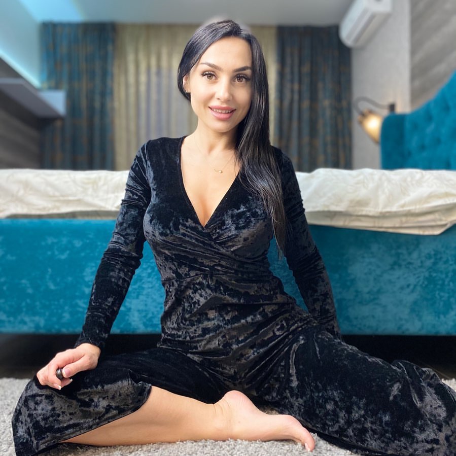 Russian onlyfans babe