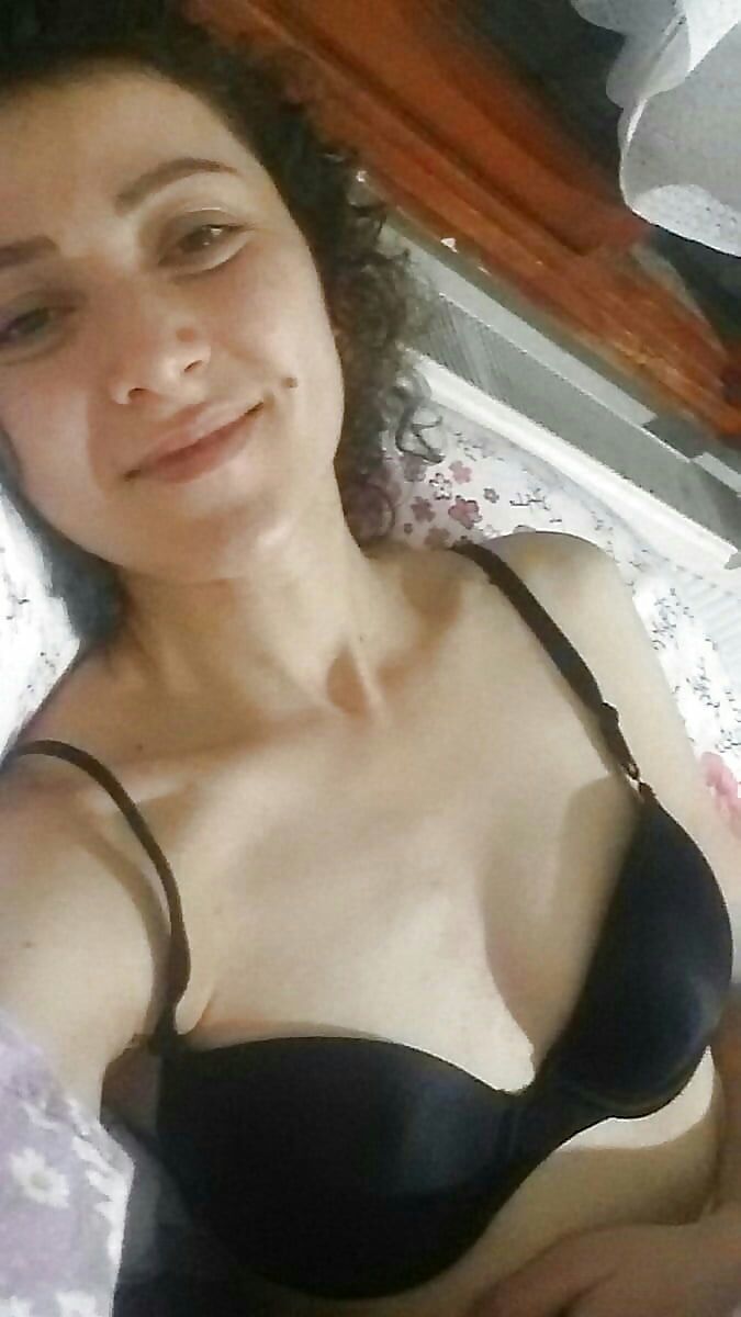 Turkish Slut Womans 45 arsivizm gallery