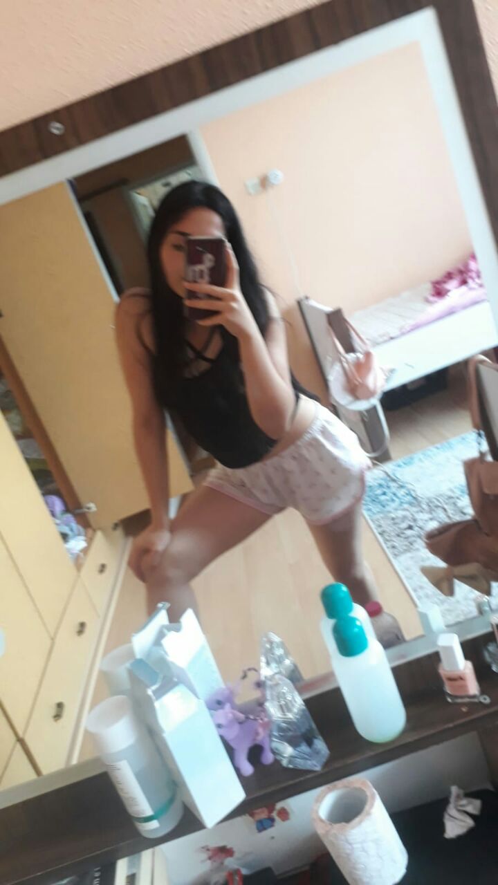 Turkish Slut Womans 45 arsivizm gallery