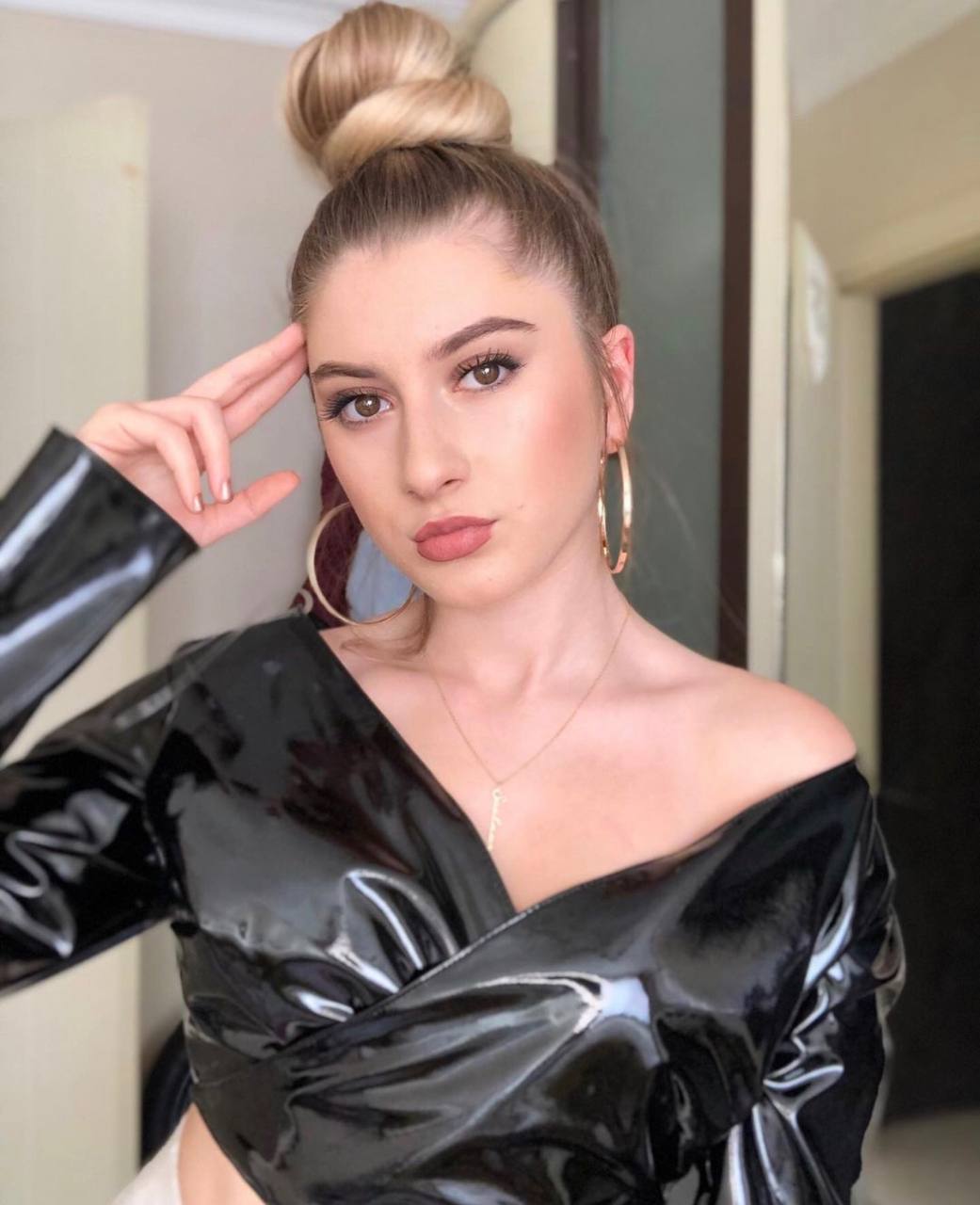 Turkish Slut Womans 45 arsivizm gallery