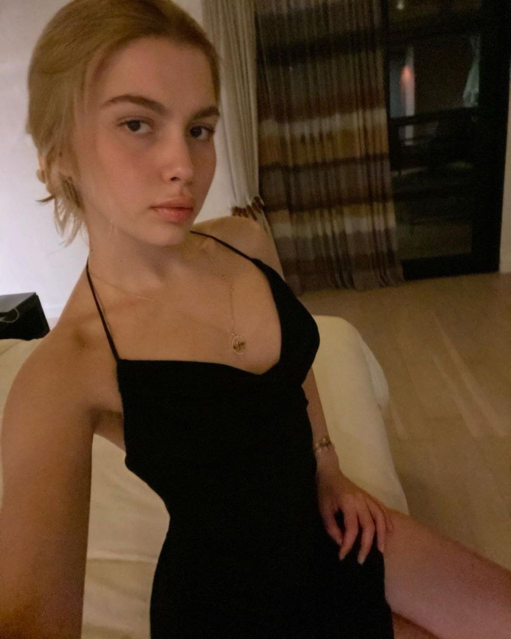 Turkish Slut Womans 45 arsivizm gallery