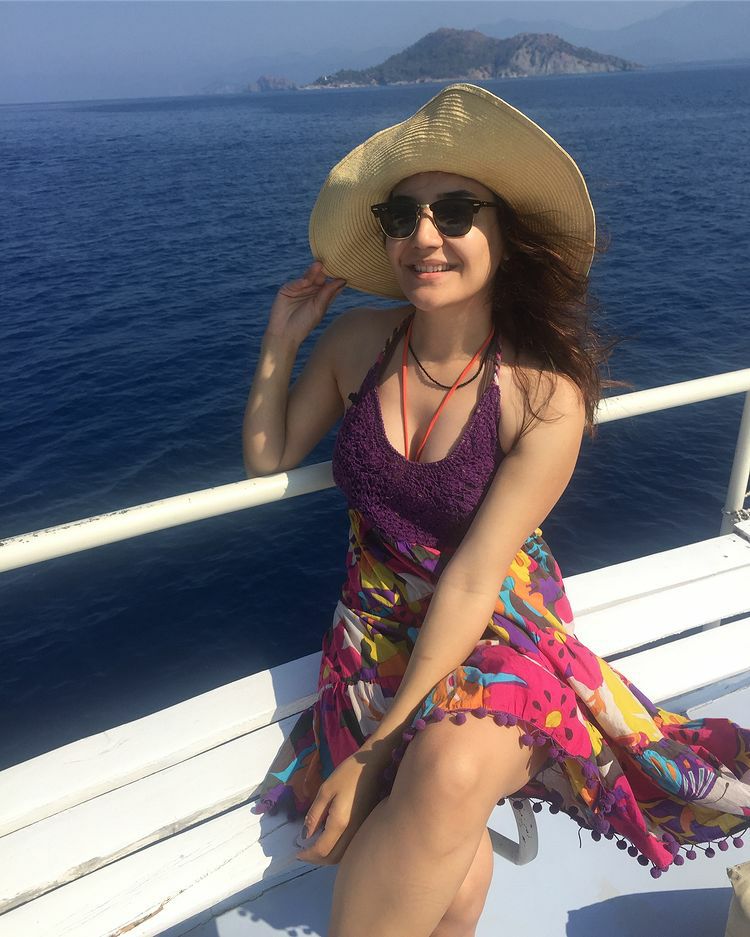 Turkish Slut Womans 52 arsivizm gallery