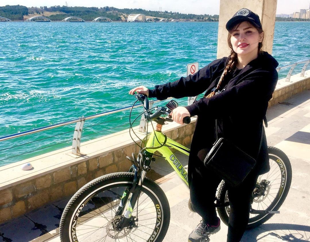 Turkish Slut Womans 52 arsivizm gallery