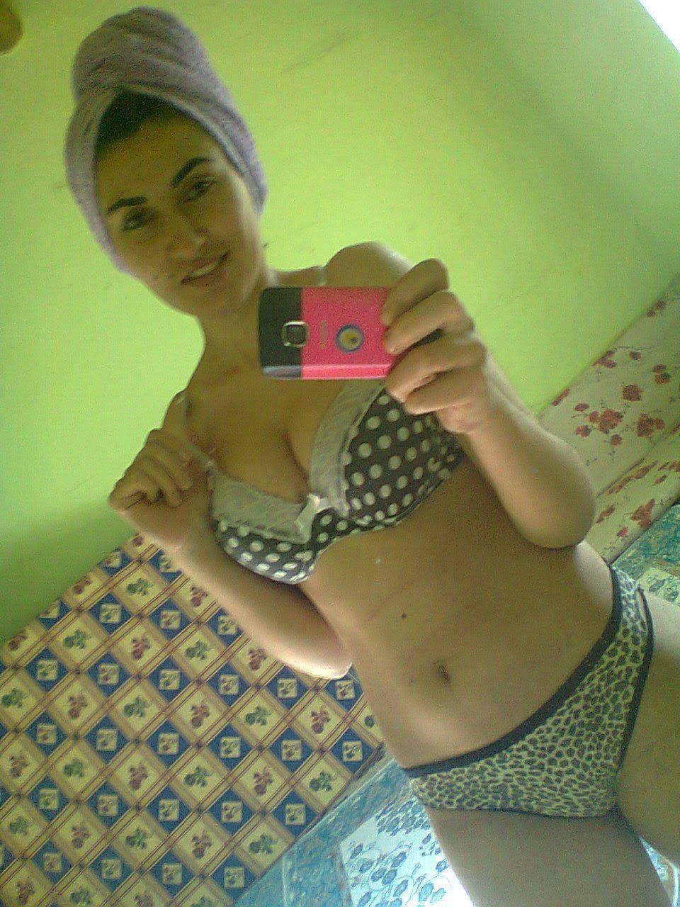 Turkish Slut Womans 60 arsivizm gallery