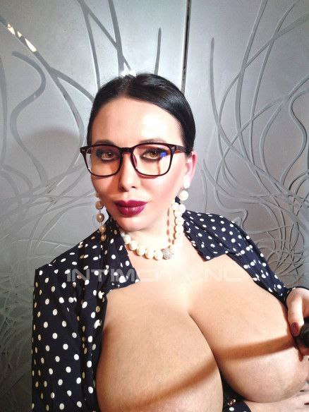 Mature Milfs Moms 2 - arsivizm gallery