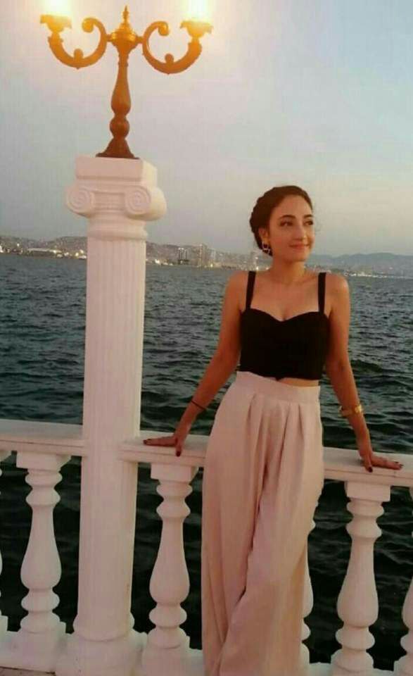 Turkish Slut Womans 72 arsivizm gallery