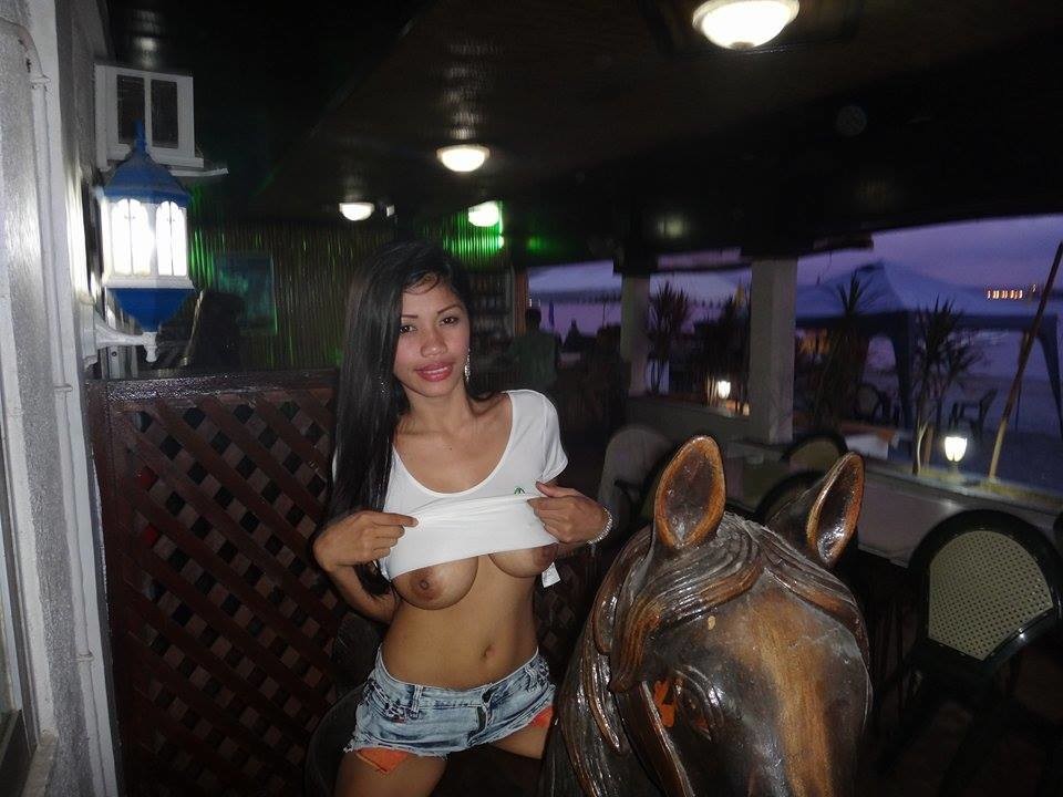 Hot Asian Big Tit Flasher