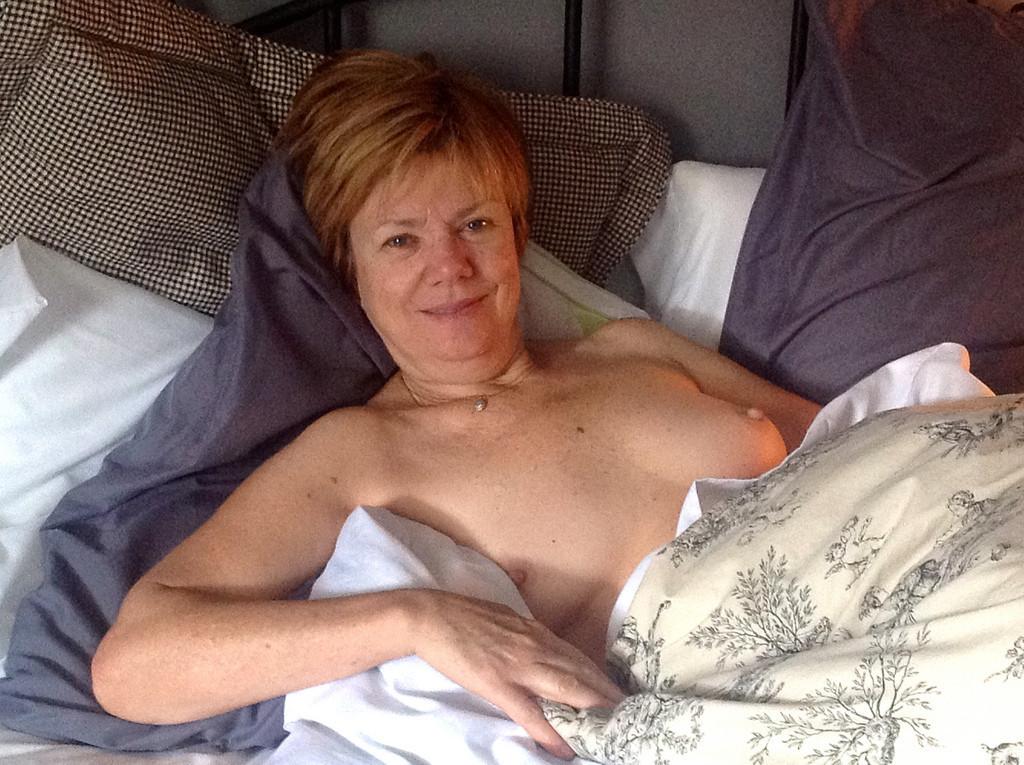 Hot Sexy Canadian Grannie Janet