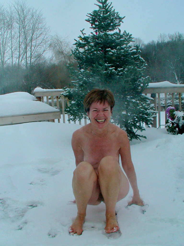 Hot Sexy Canadian Grannie Janet