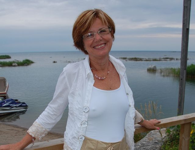 Hot Sexy Canadian Grannie Janet