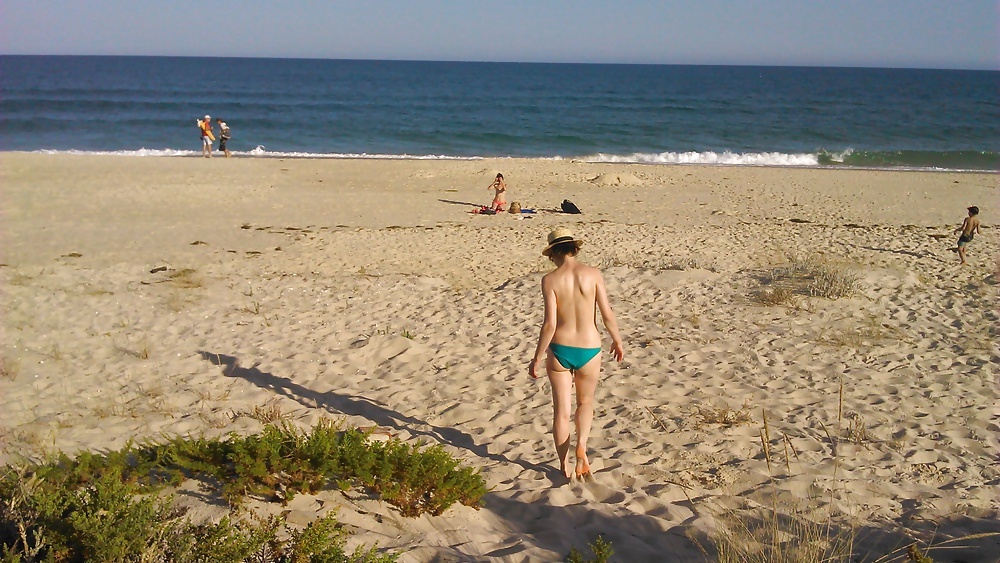 Nerdy Hairy and Horny Girl