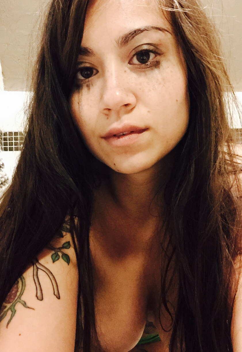 Tat Girl Selfies And Tits