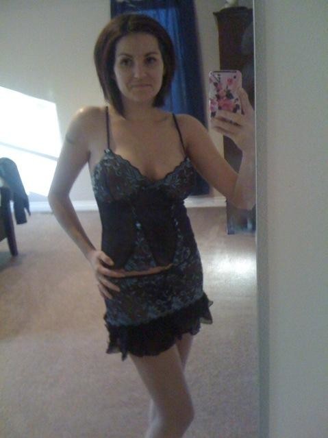 Perfect Tit MILF Selfies and Fuck