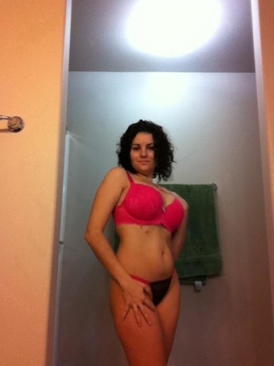 Perfect Tit MILF Selfies and Fuck