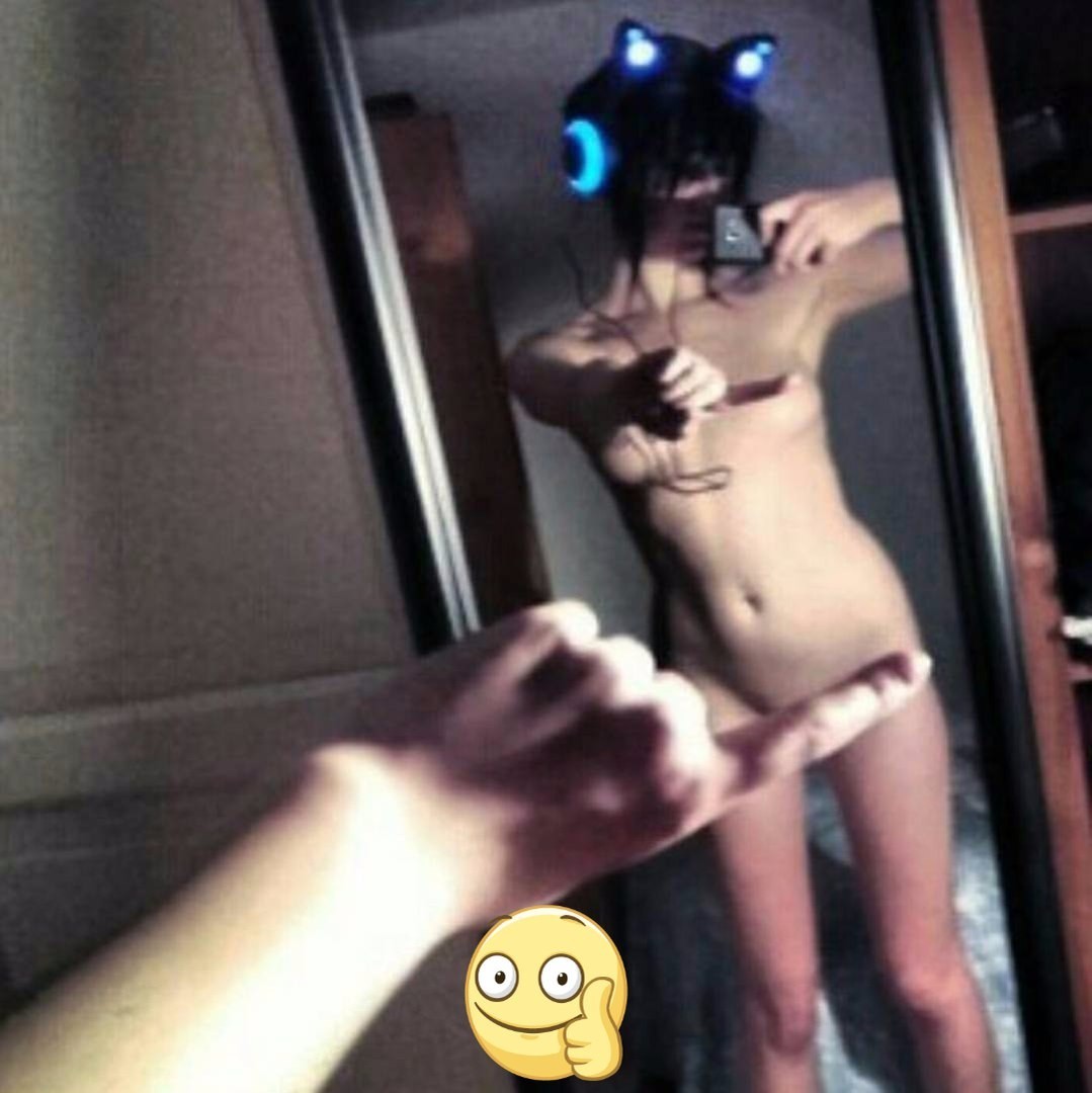 One Finger Selfie Mix