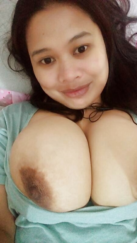 Thick Asian Spreads In Her Heels And Stockings