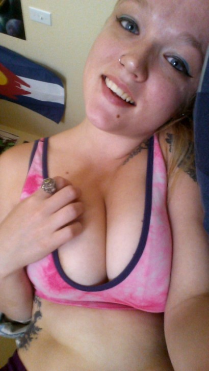 Redditor Blonde Tattoo and Shaven Pussy