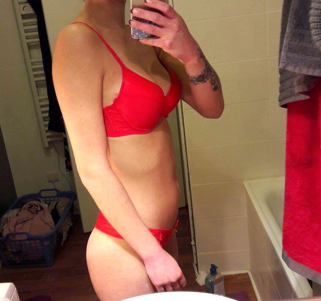 Hot Blonde Sexy Selfies Bra Panties