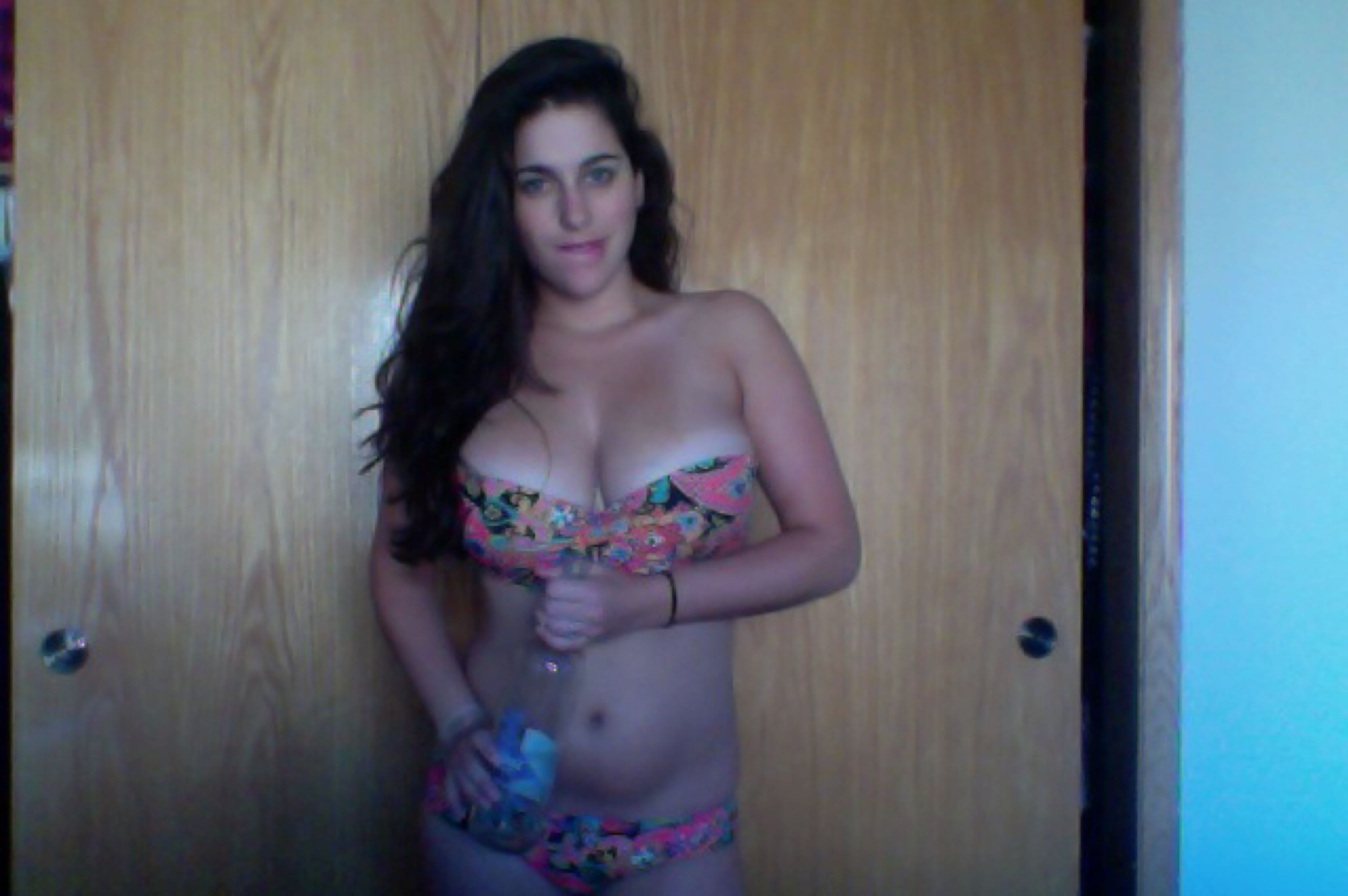 Nice Submissive Tit Girl Hottie