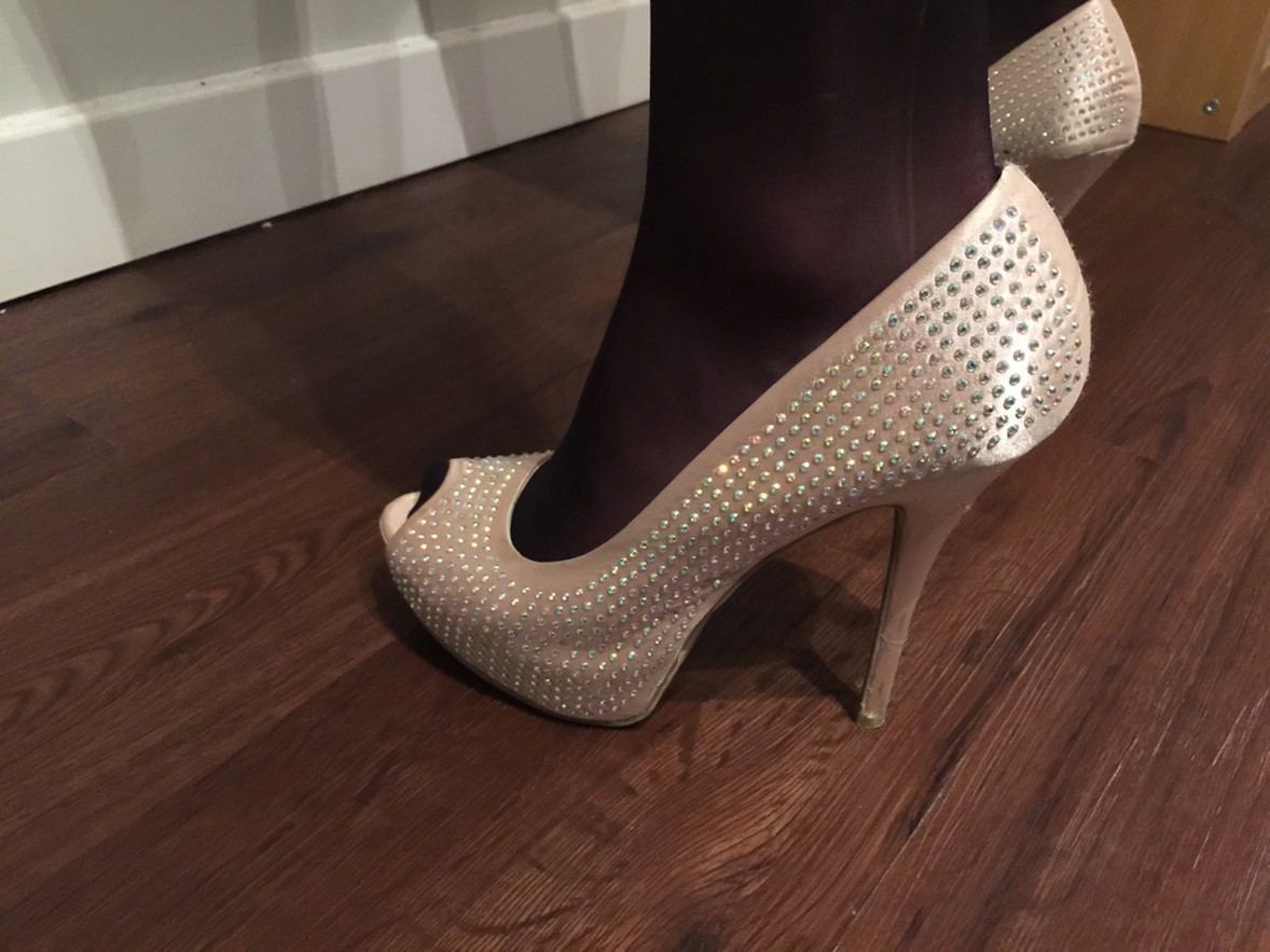 Nice Submissive Tit Girl Hottie