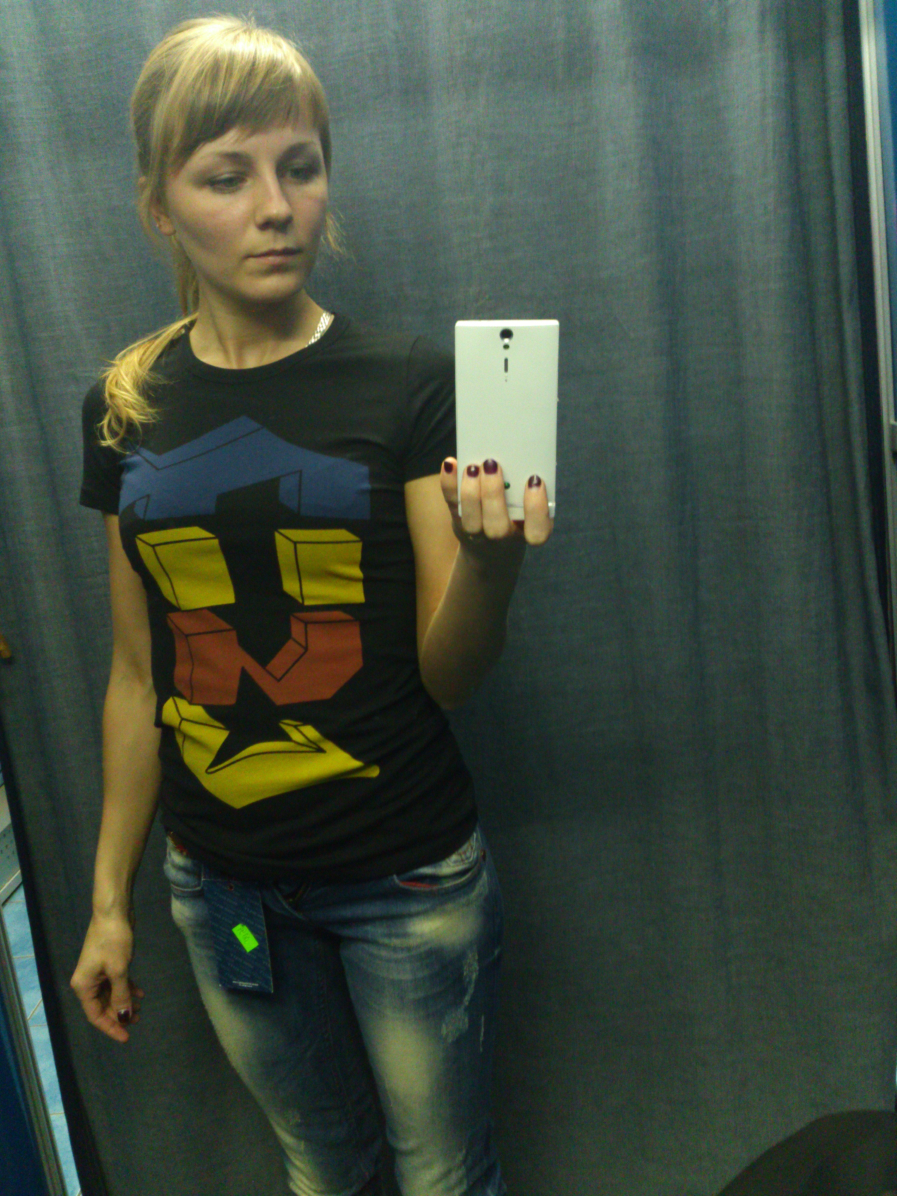 Blue Eyes For Fashion