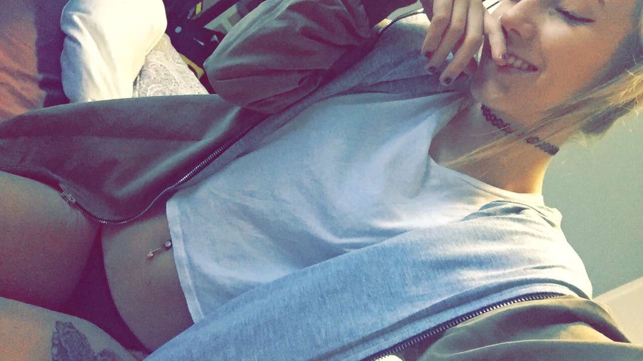 Canadian Blogger Babe Kayleh