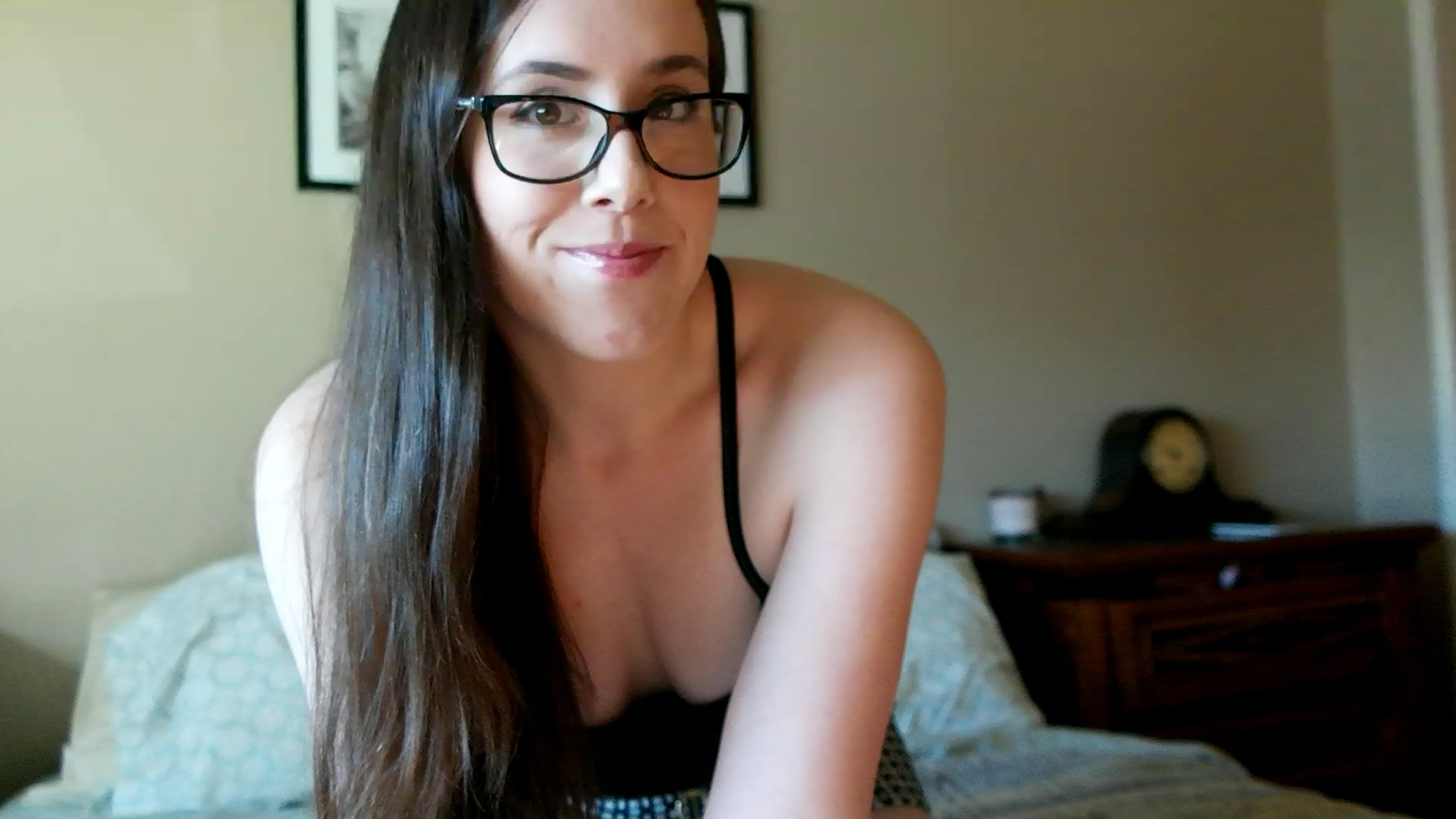 Fuck My Ass and Feet Brunette Hottie