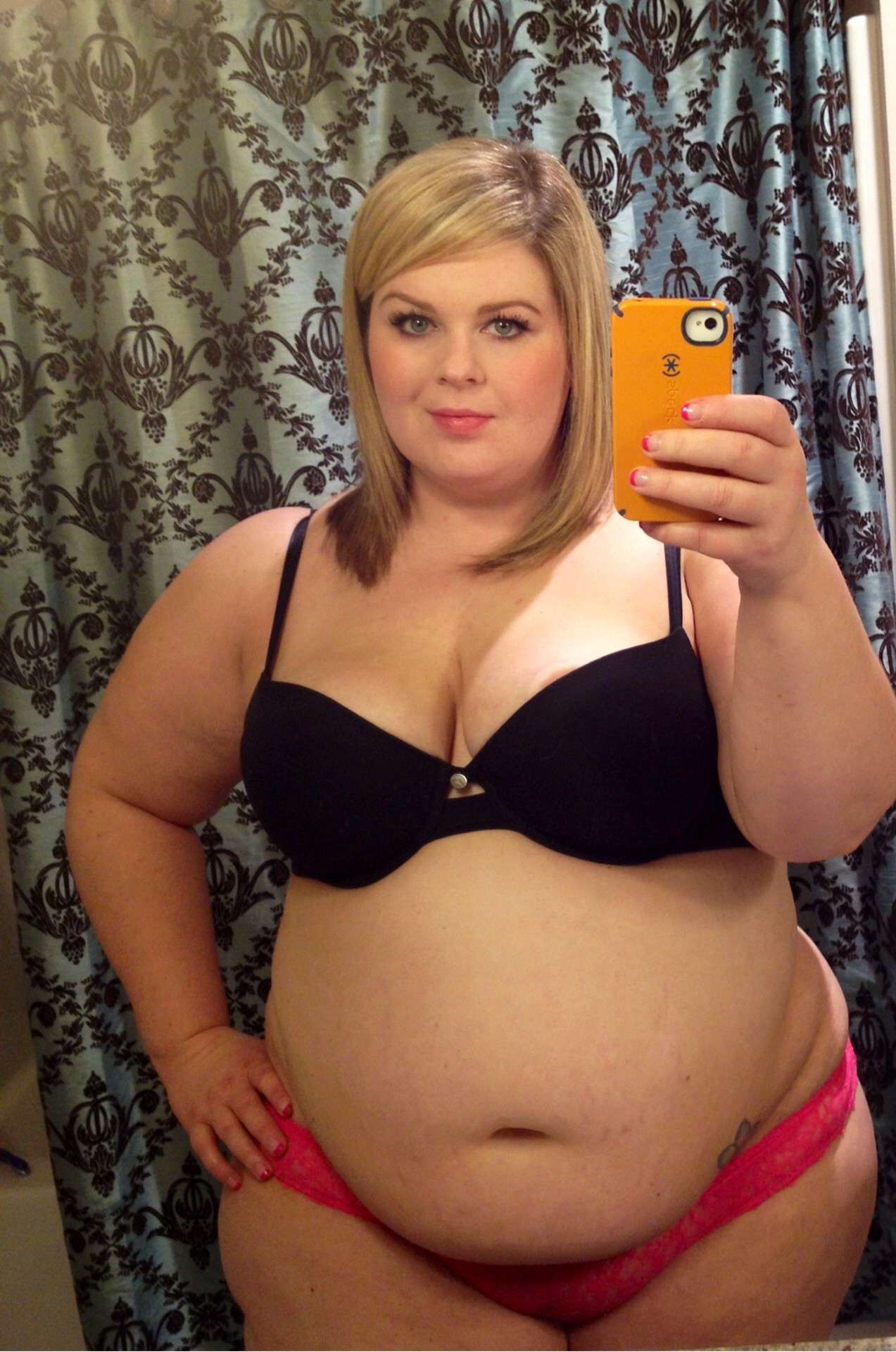 Thick Selfie BBW Blonde Cutie