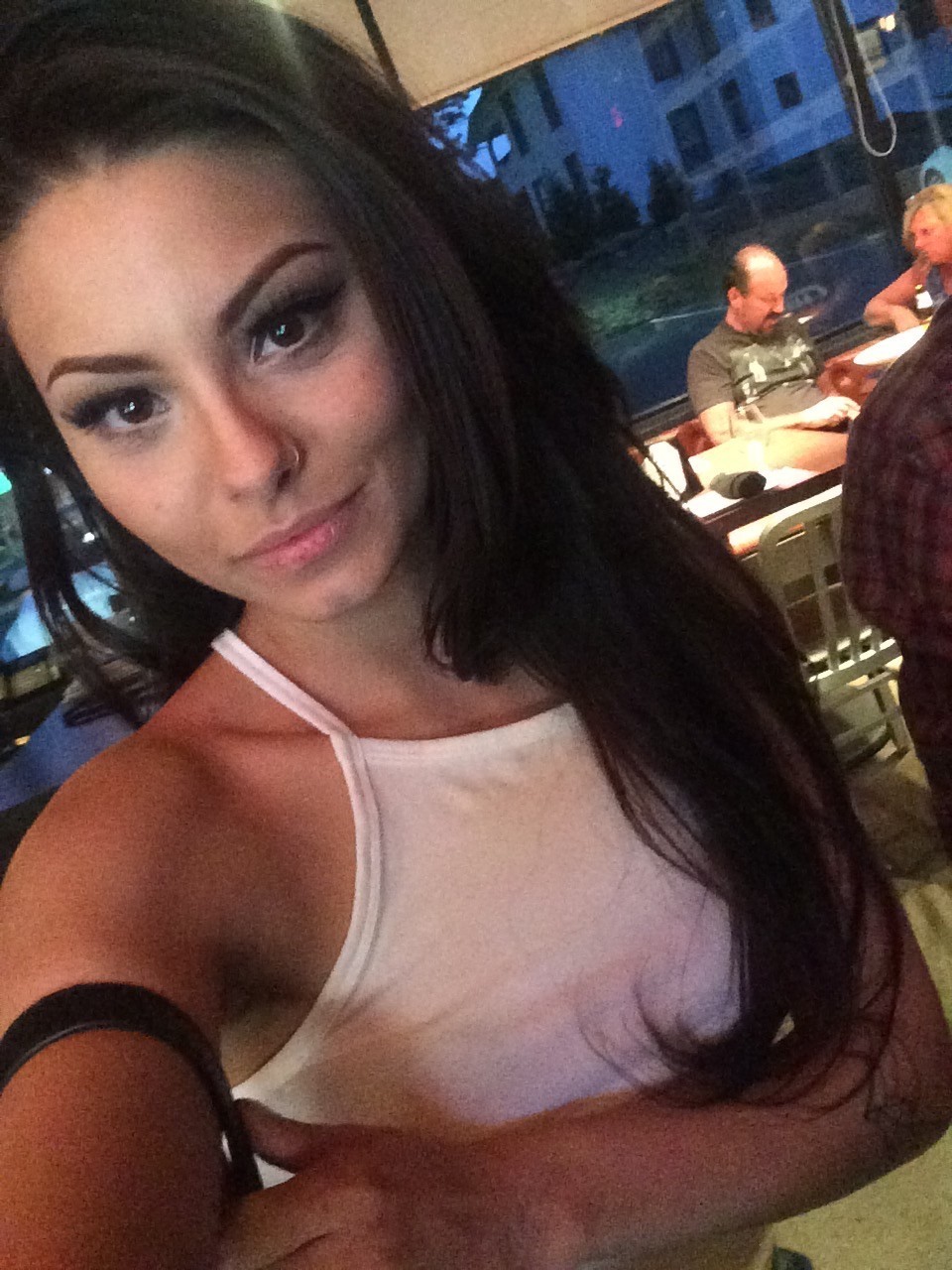 Sexy Brunette Fuckdoll