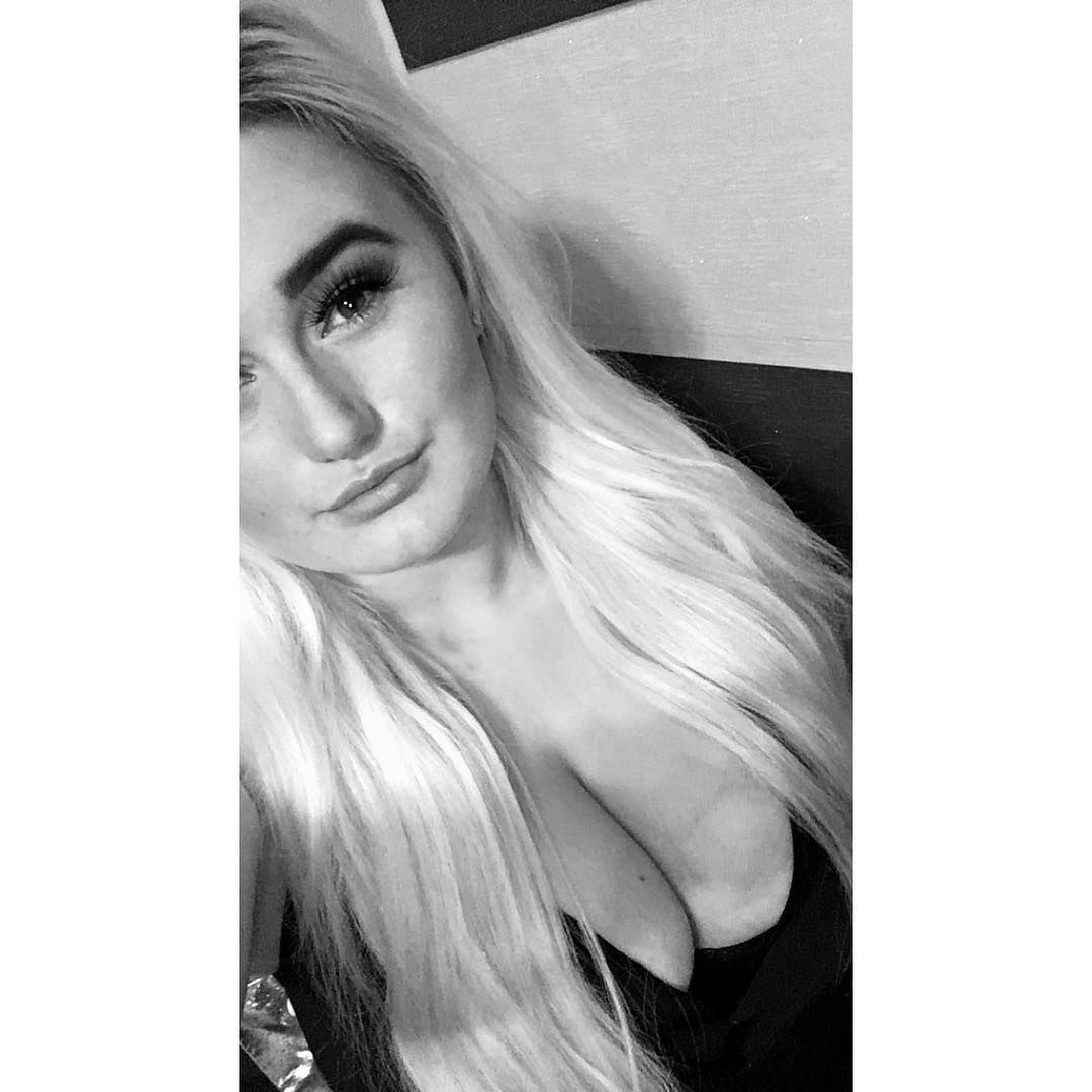 Blonde Big Tits Chav Fucktoy