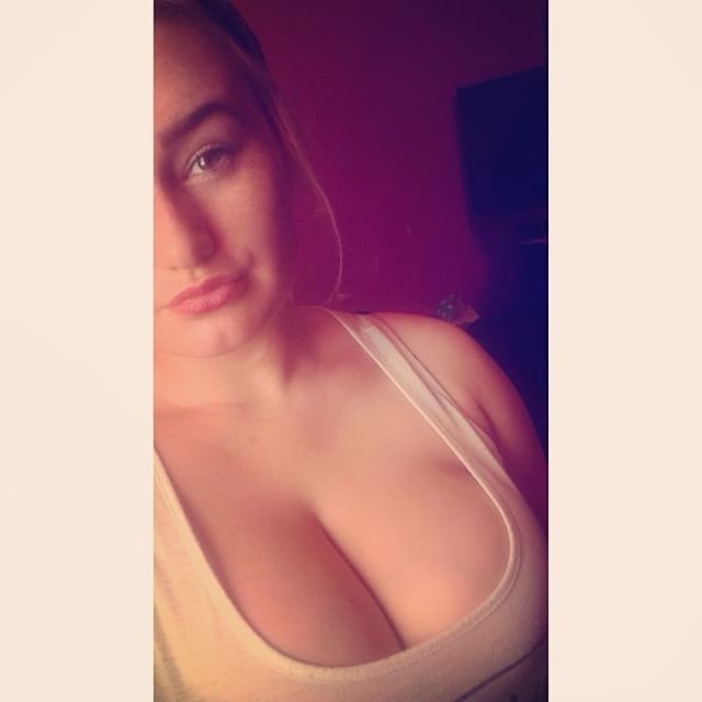 Blonde Big Tits Chav Fucktoy