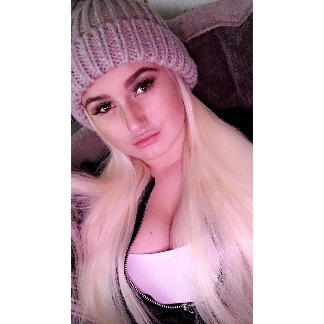 Blonde Big Tits Chav Fucktoy